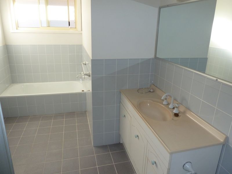 16 Sunbakers Drive, Forster NSW 2428