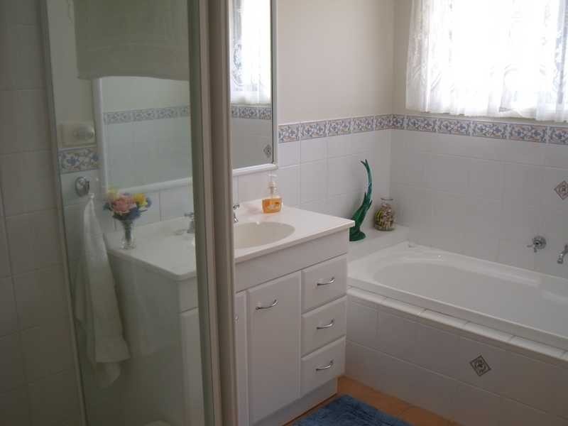 6 Grevillea Court, Tuncurry NSW 2428