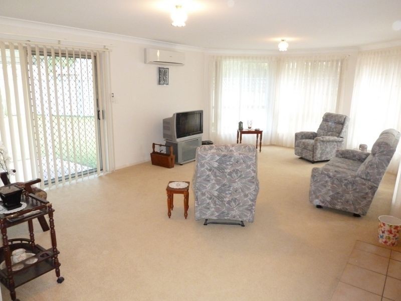 2/59 Hind Avenue, Forster NSW 2428