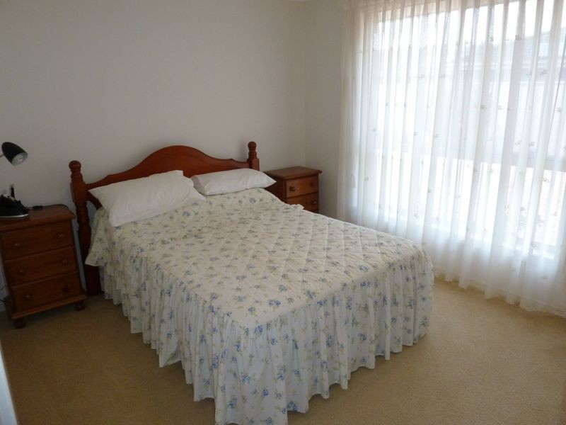 2/59 Hind Avenue, Forster NSW 2428