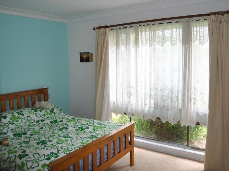 8 Endeavour Court, Forster NSW 2428