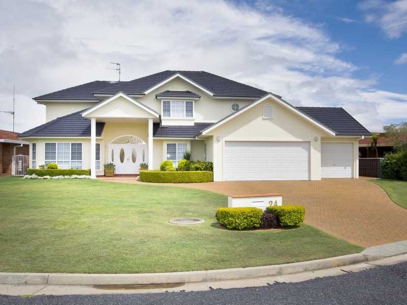 24 Supply Avenue, Forster NSW 2428