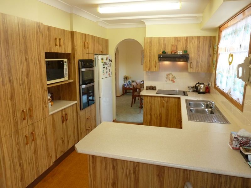 37 Belton Way, Forster NSW 2428