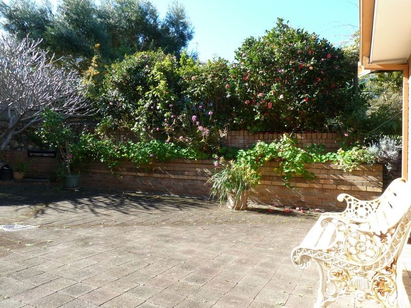 37 Belton Way, Forster NSW 2428