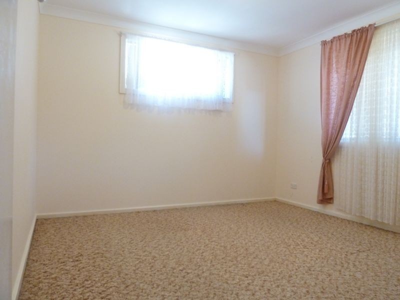 2/3 Fairway Crescent, Forster NSW 2428