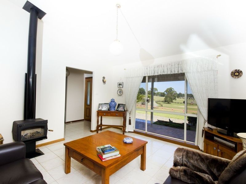 173 Cape Hawke Drive, Forster NSW 2428