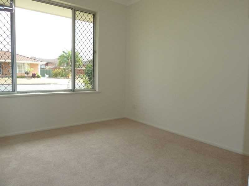 5 Bay Street, Tuncurry NSW 2428