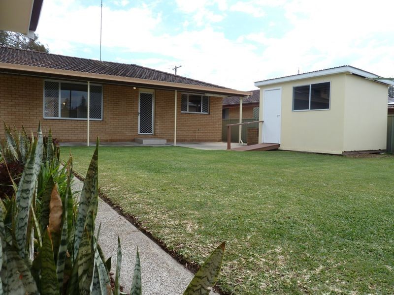 5 Bay Street, Tuncurry NSW 2428