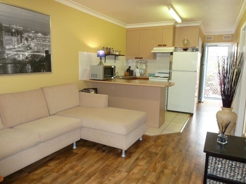 2/41 Wallis Street ‘Kanooka’, Forster NSW 2428