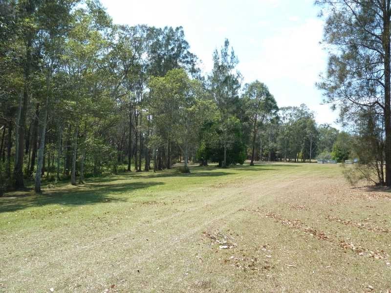 76 Aquatic Road, Darawank NSW 2428