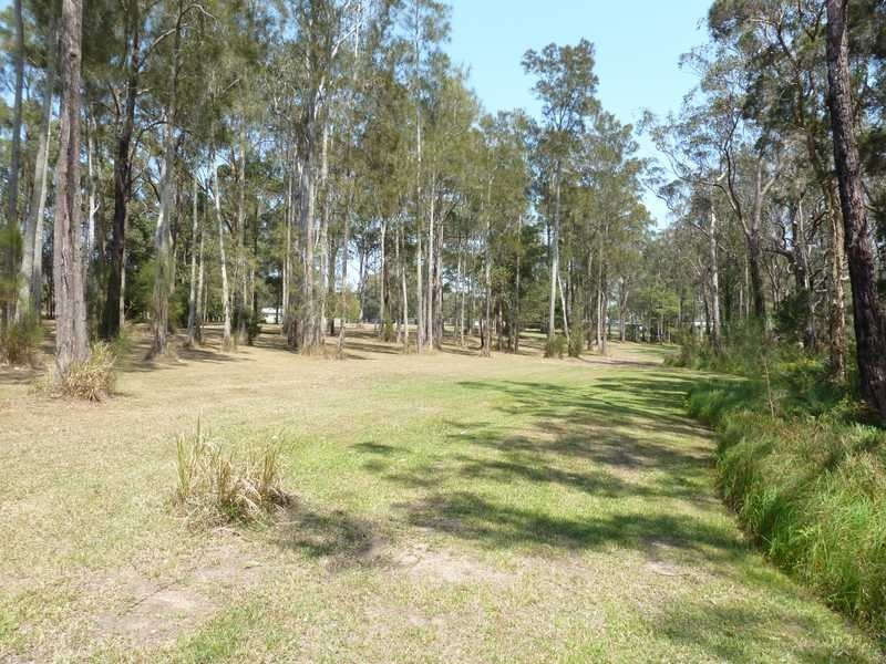 76 Aquatic Road, Darawank NSW 2428