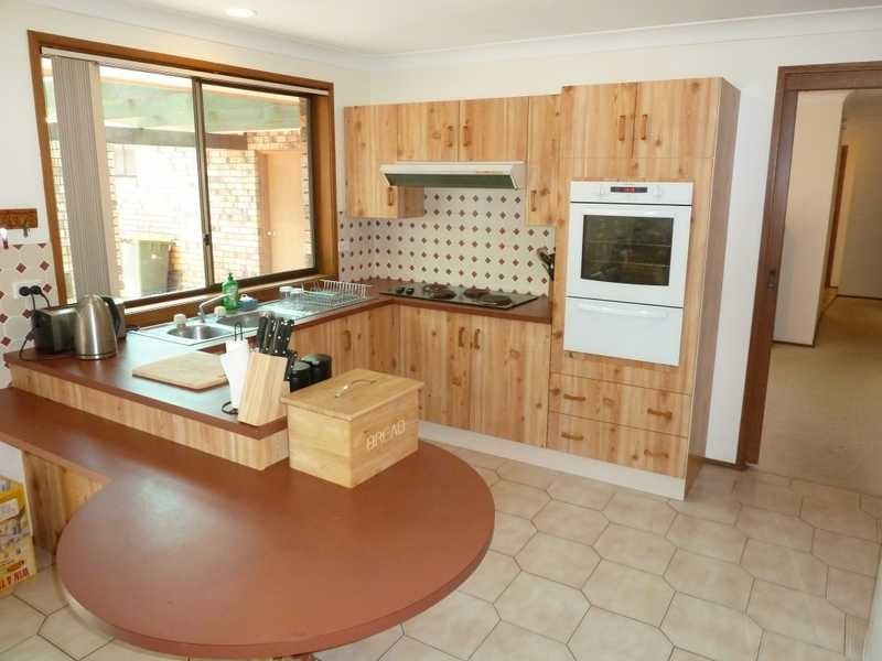 32 Kennewell Parade, Tuncurry NSW 2428