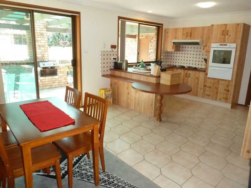 32 Kennewell Parade, Tuncurry NSW 2428