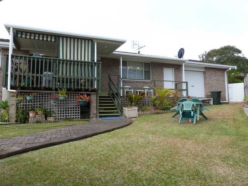 3 Minnibah Circuit, Forster NSW 2428