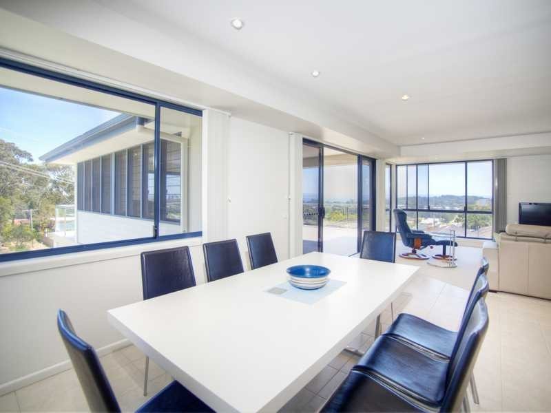 1 Churchill Road, Forster NSW 2428