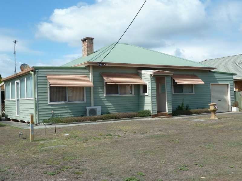 24 South Street, Tuncurry NSW 2428