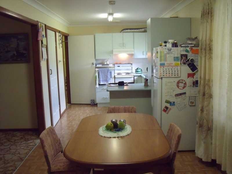 37 Taree Street, Tuncurry NSW 2428