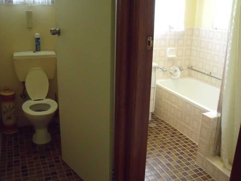 37 Taree Street, Tuncurry NSW 2428