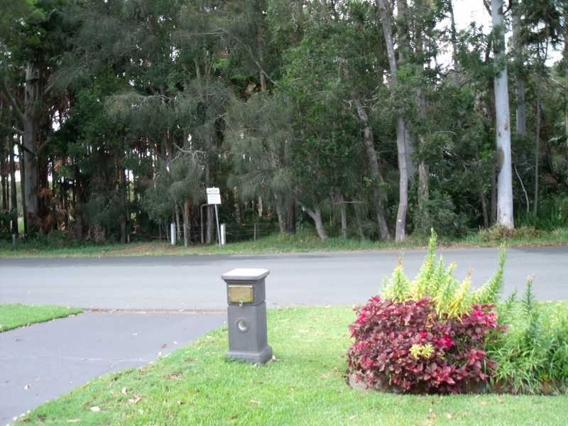 37 Taree Street, Tuncurry NSW 2428