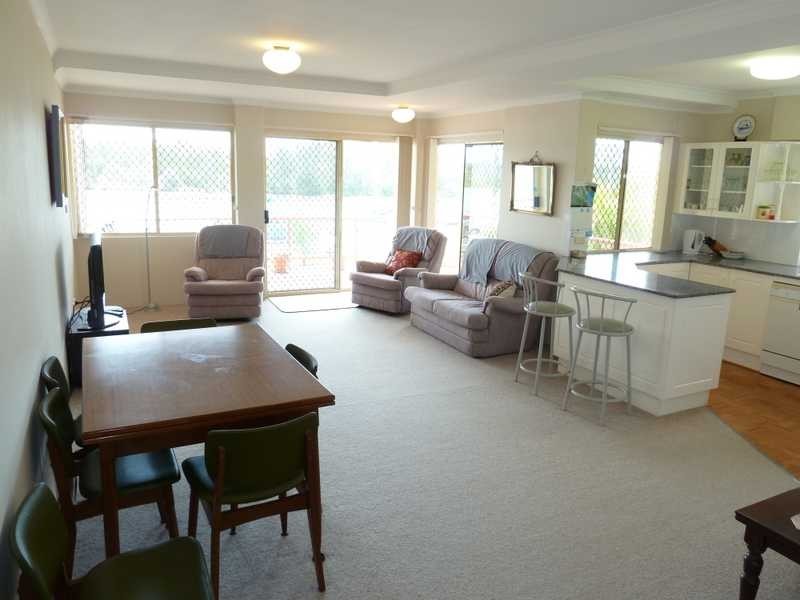 2/36 Little Street ‘Haven Waters’, Forster NSW 2428
