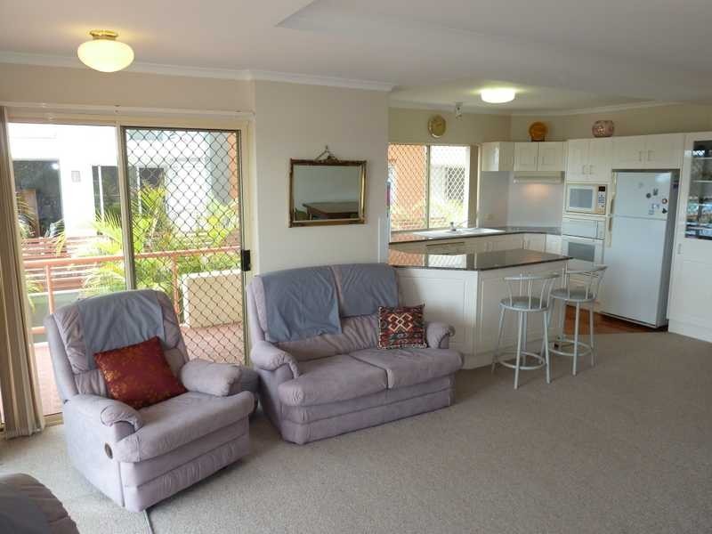 2/36 Little Street ‘Haven Waters’, Forster NSW 2428