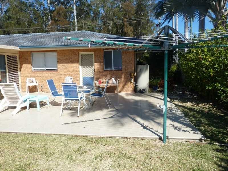 39 Taree Street, Tuncurry NSW 2428