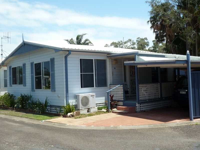 M17 Main M ‘Smugglers Cove’ 45 The Lakesway, Forster NSW 2428