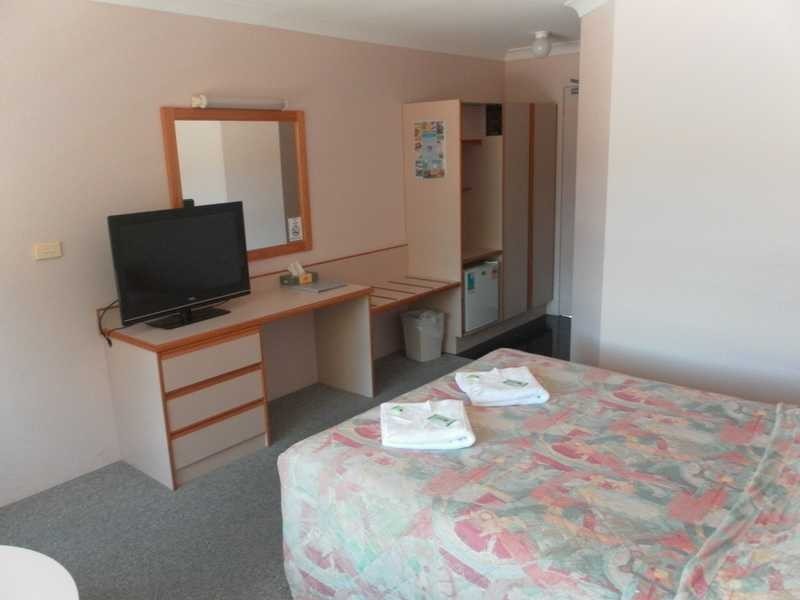 38-40 Head St, Forster NSW 2428