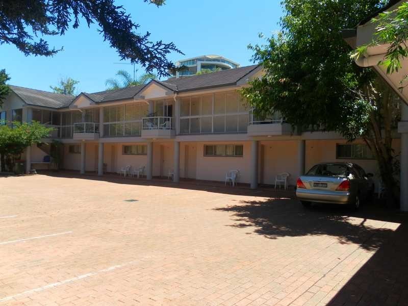 38-40 Head St, Forster NSW 2428