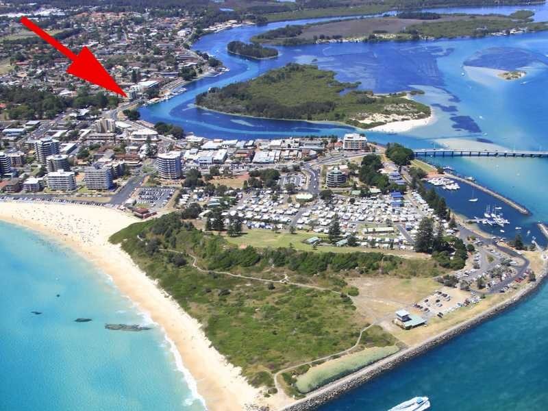 9/16 Little Street ‘Apanie’, Forster NSW 2428