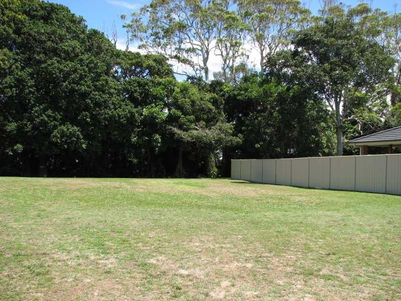 23 Figtree Court, Forster NSW 2428