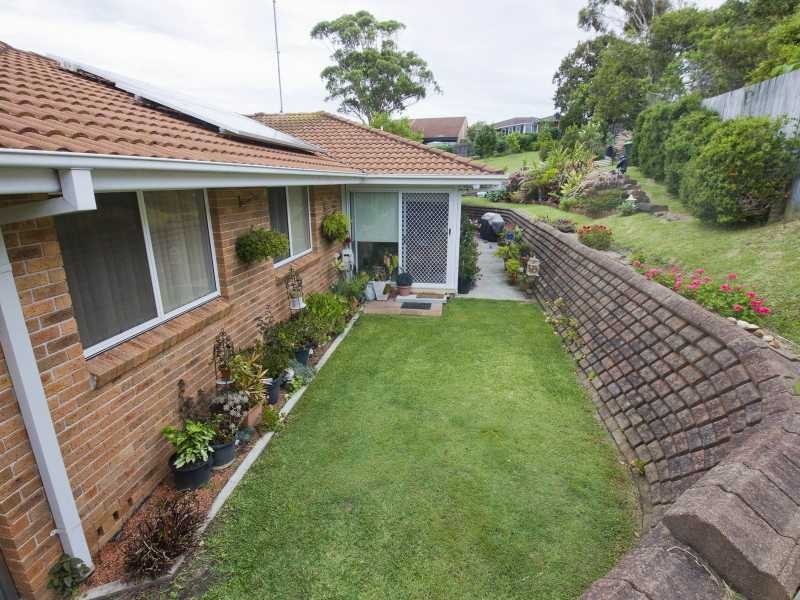 8 Blanch Place, Forster NSW 2428