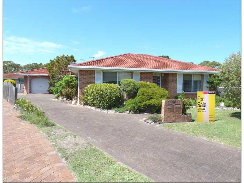 1/22 Argo Place, Forster NSW 2428