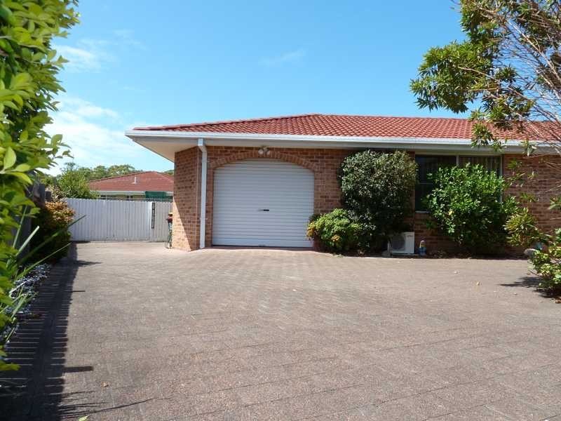1/22 Argo Place, Forster NSW 2428