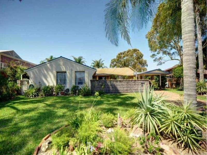 69 Elouera Crescent, Forster NSW 2428