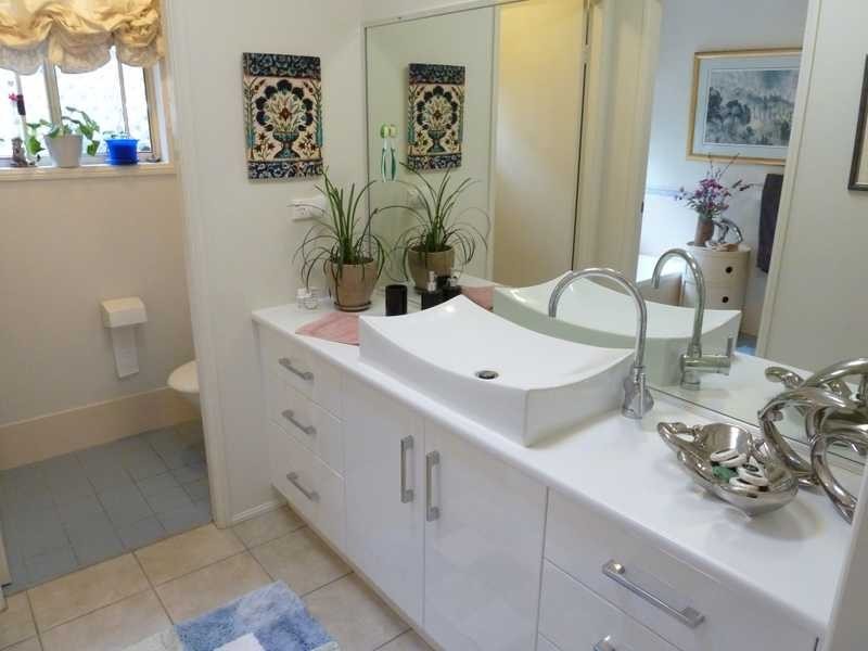 69 Elouera Crescent, Forster NSW 2428