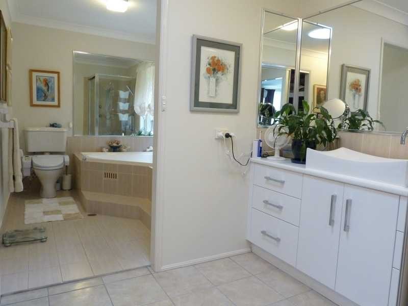 69 Elouera Crescent, Forster NSW 2428