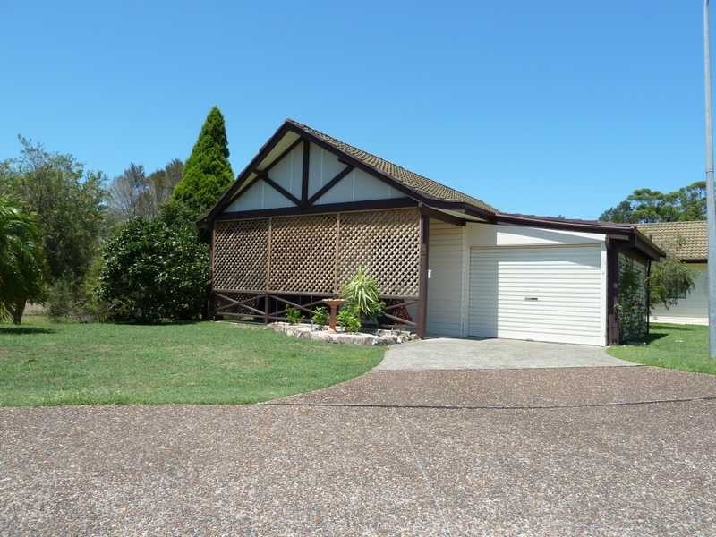 16/12 Goldens Road ‘Polynesian Village’, Forster NSW 2428