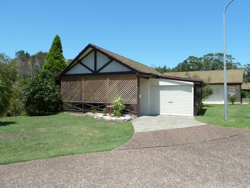 16/12 Goldens Road ‘Polynesian Village’, Forster NSW 2428