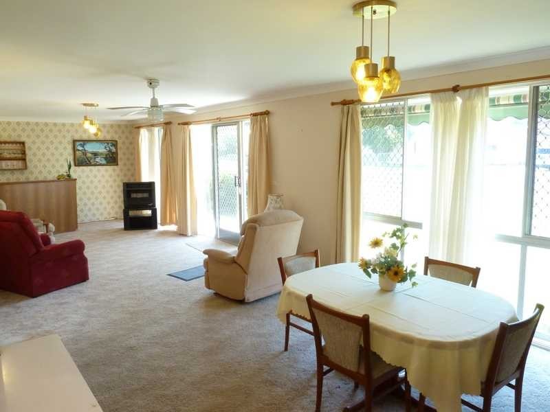 3 Milliken Street, Tuncurry NSW 2428