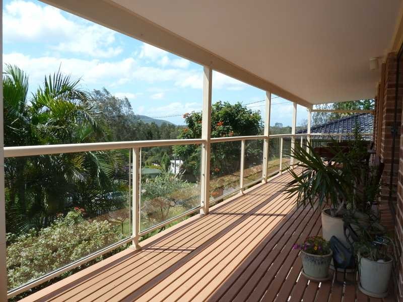 8 Frazer Avenue, Green Point NSW 2428