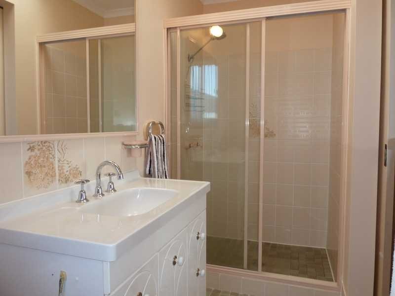 8 Frazer Avenue, Green Point NSW 2428