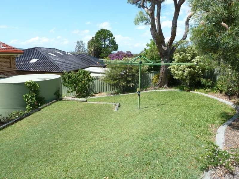 8 Frazer Avenue, Green Point NSW 2428