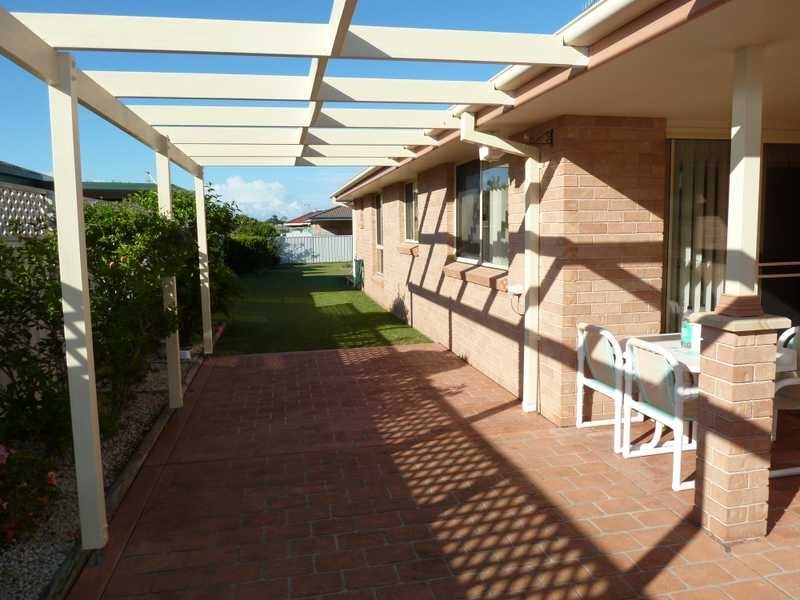 4 Michaela Place, Forster NSW 2428