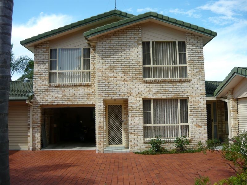 2/11 Wright Close, Tuncurry NSW 2428