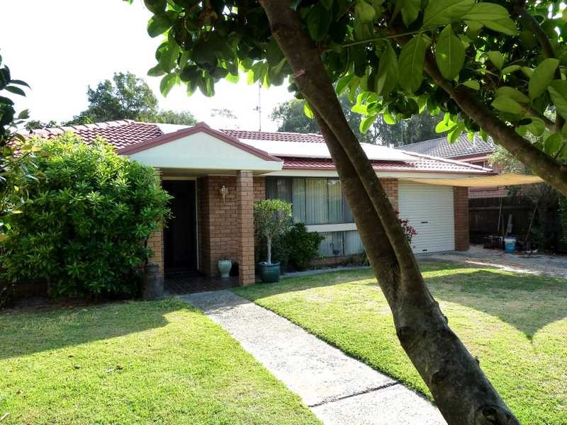 18 Guy Avenue, Forster NSW 2428