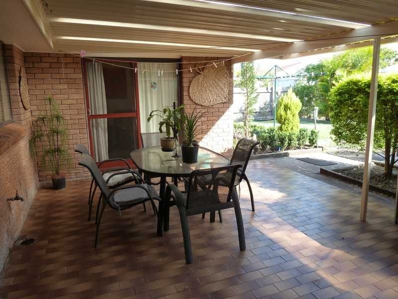 18 Guy Avenue, Forster NSW 2428