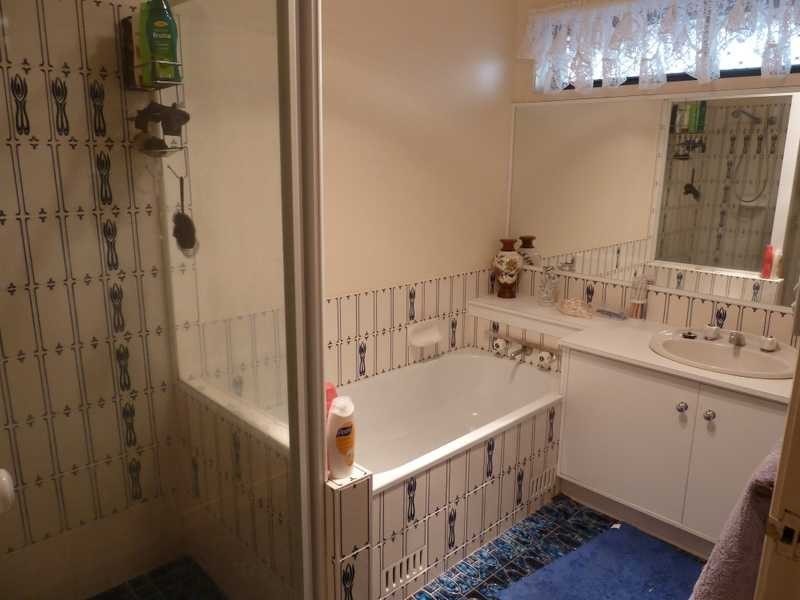 18 Guy Avenue, Forster NSW 2428