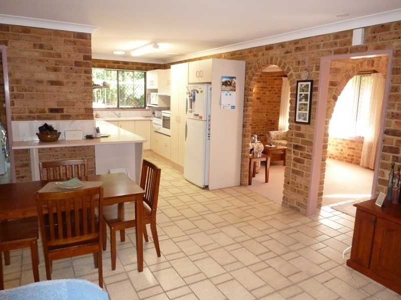 1 Likely Street, Forster NSW 2428