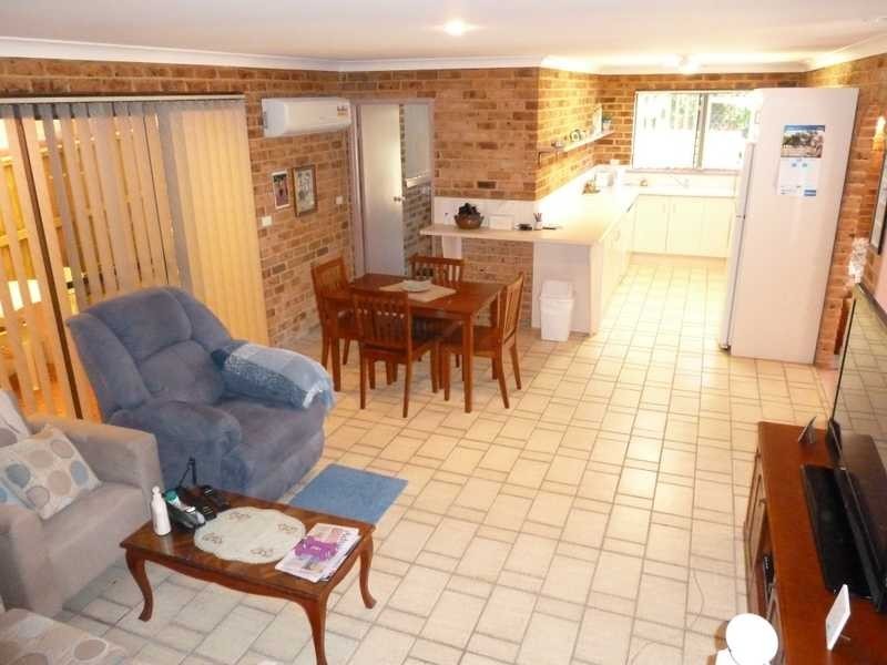 1 Likely Street, Forster NSW 2428